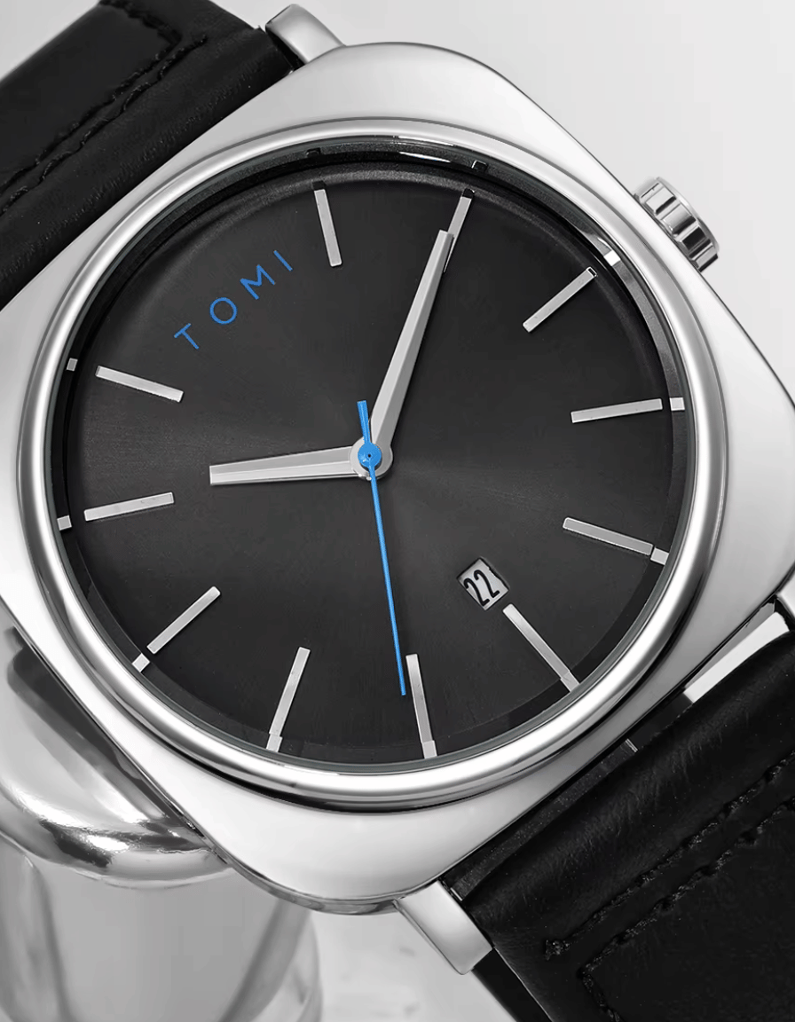 CushionEdge Black Quartz Classic Analog Watch